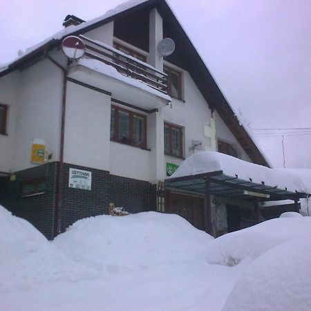 Penzion Pod Paprskem Hotel Staré Město Exterior foto